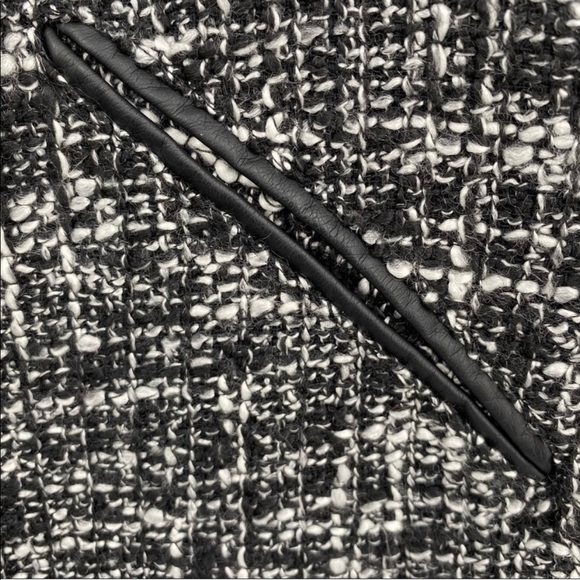 Dana Buchman Black & White Tweed Dress, Size 8 - Picture 6 of 10
